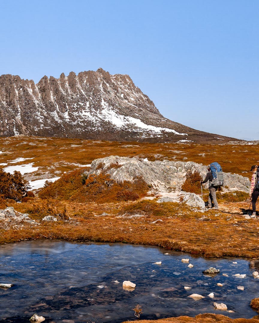 Scott Kilvert Hut Hike past Cradle Mountain's summit