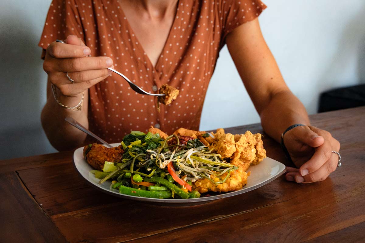 Nasi Campur at Warung Bu Mi
